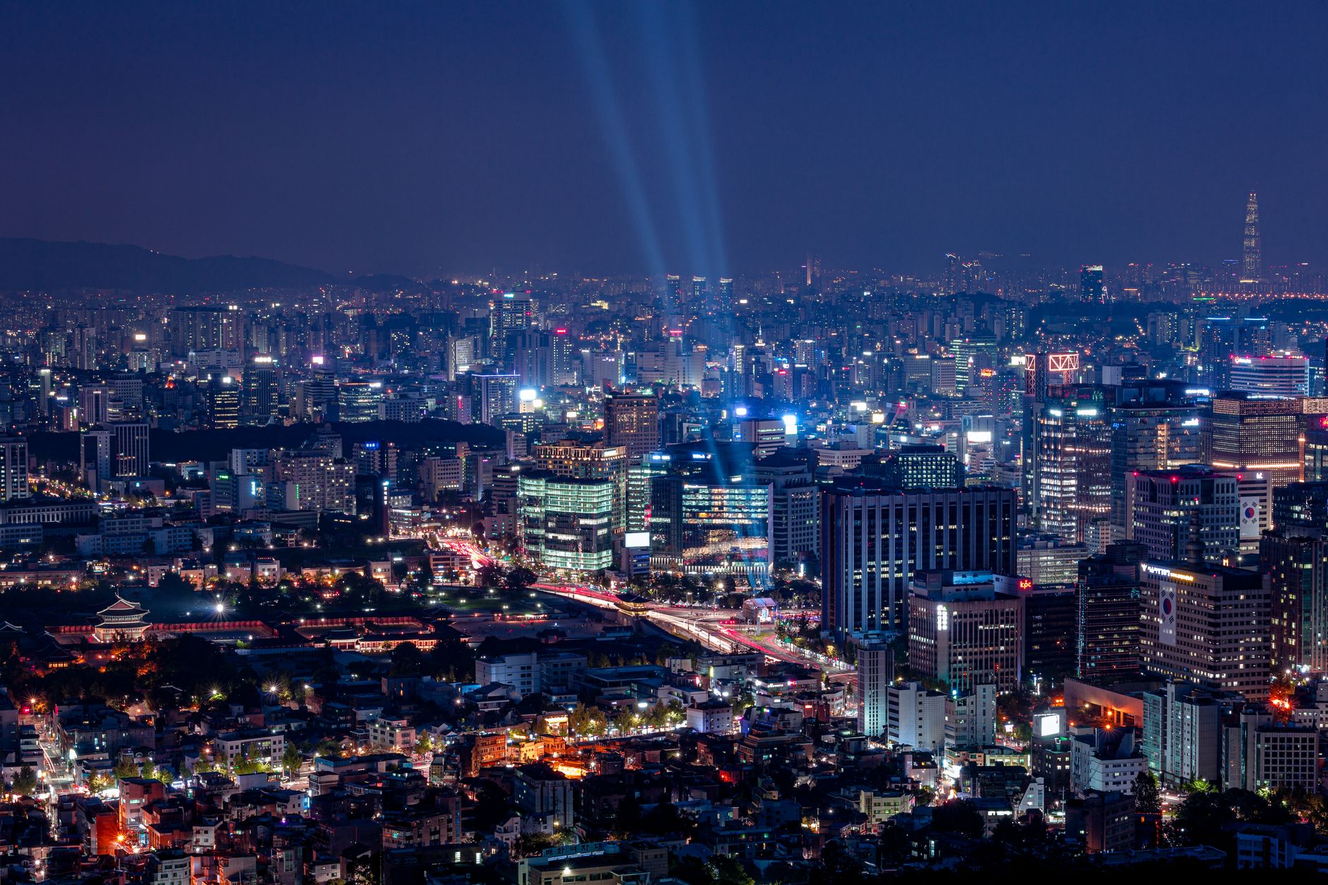 Seoul, South Korea city skyline lit up at night