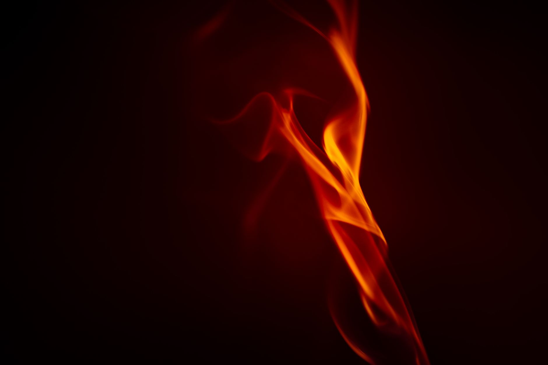 Red theme photo 2